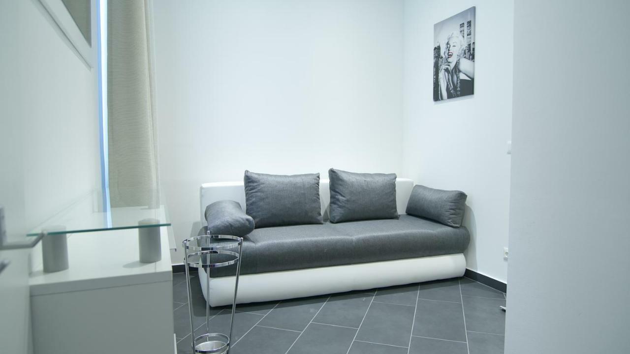 Lotus Apartment Wiedeń Zewnętrze zdjęcie